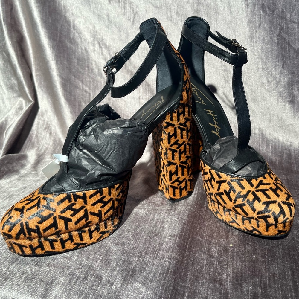 Tommy Hilfiger Embossed hairy heels size 9